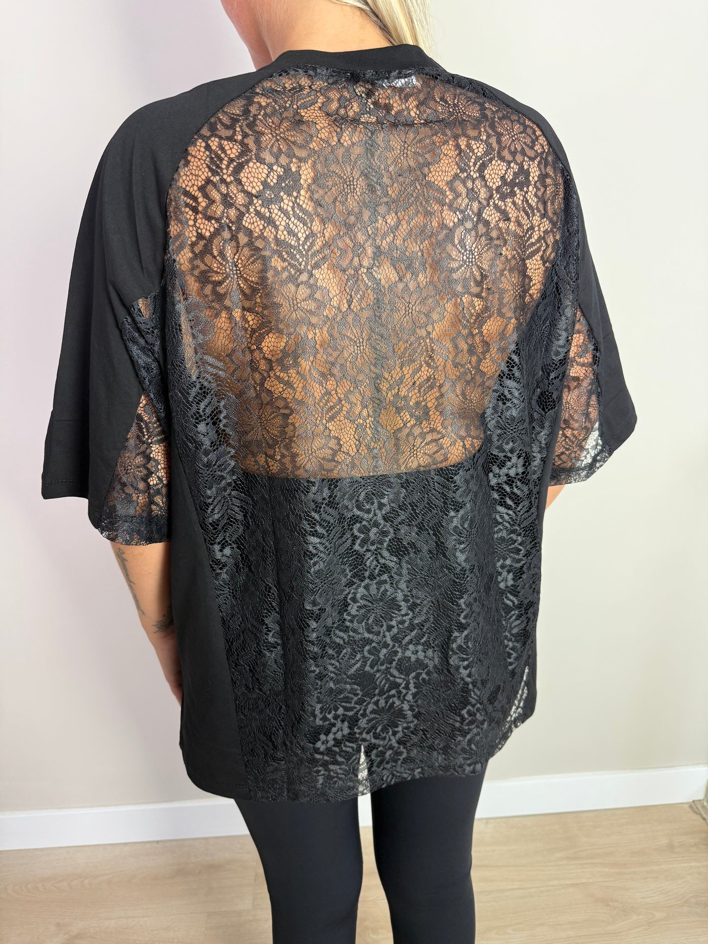 Black oversized lace jersey