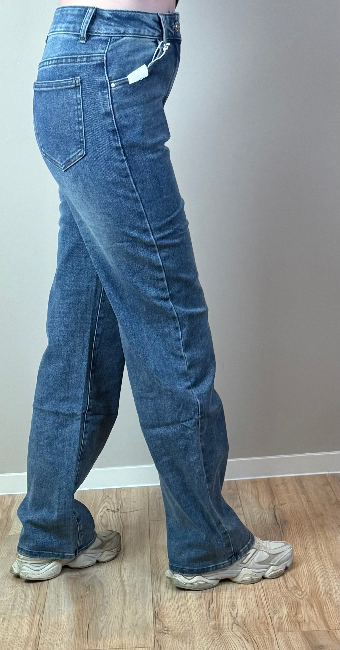 Essie wide leg jeans