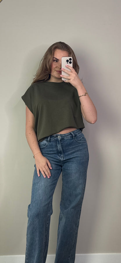 Tee Green